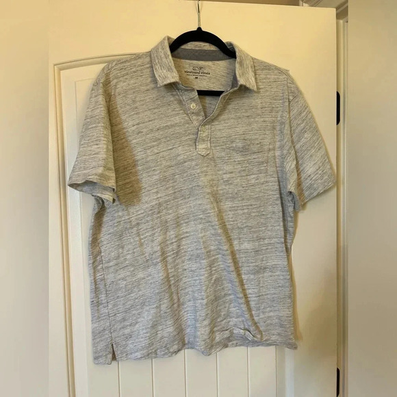 Vineyard Vines Gray/Cream Collared Shirt. Size Medium. Preppy. Academia. - Picture 1 of 6